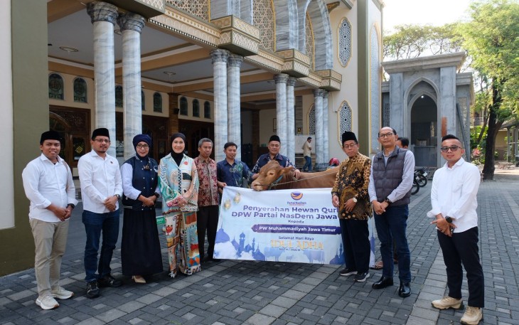 NasDem Jatim Sumbang Sapi Kurban