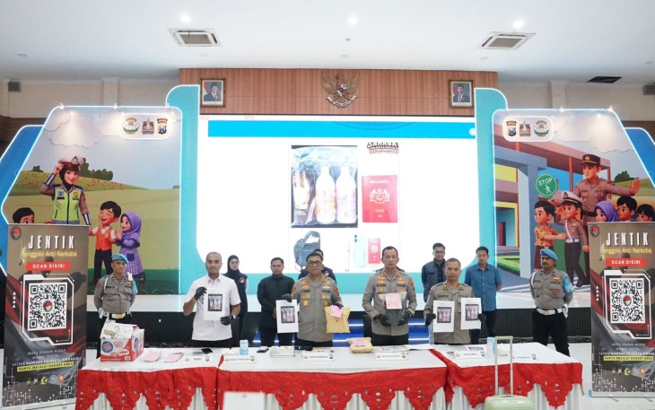 Polresta Sidoarjo Ungkap Peredaran Narkotika Jaringan Internasional, Dua WNA Diamankan