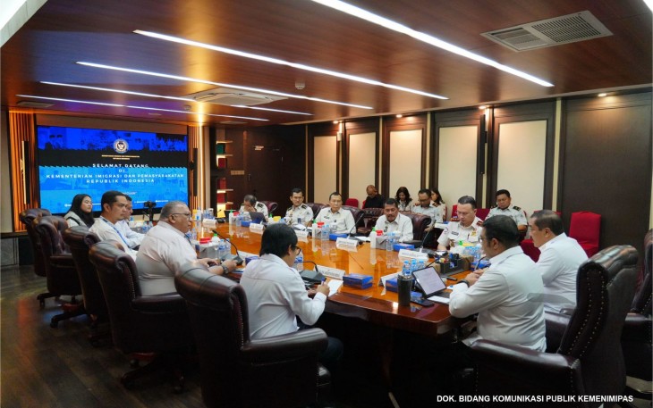 Menteri Ekonomi Kreatif, Teuku Riefky Harsya, malaksanakan audiensi strategis dengan Kementerian Imigrasi dan Pemasyarakatan (Kemenimipas), di Kantor Kemenimipas, Jakarta, Selasa (9/6/2026)