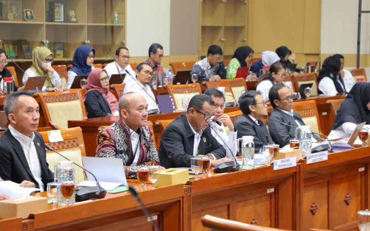 Rapat dengar pendapat bersama Komisi III Dewan Perwakilan Rakyat (DPR) Republik Indonesia membahas pagu anggaran tahun 2027 di Kompleks Parlemen, Jakarta Senin (15/6)