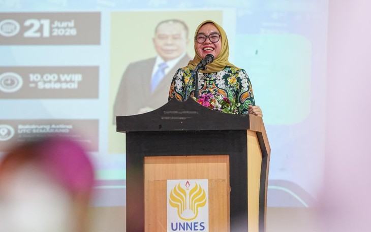 Wamenkop Farida Farichah