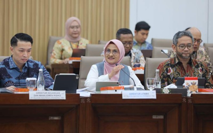 Dirut PT Telkom Dian Siswarini