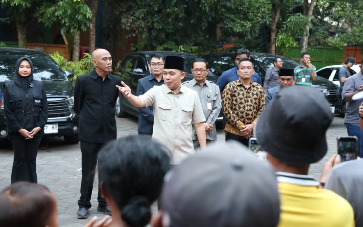 Muhammad Fawait Pastikan Kesiapan Pengembangan Pengelolaan Sampah Modern di TPA Pakusari