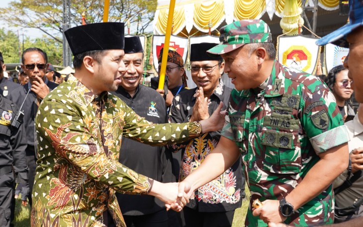 Danrem 081/DSJ Kolonel Arm Untoro Hariyanto menghadiri kegiatan Suran Agung yang digelar Persaudaraan Setia Hati Winongo Tunas Muda (PSHWTM) di Lapangan Winongo, Manguharjo, Kota Madiun, Minggu (28/6/2026)