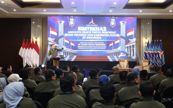 Ketua Fraksi Partai Demokrat DPR RI sekaligus Wakil Ketua Umum Partai Demokrat Edhie Baskoro Yudhoyono (Ibas) 