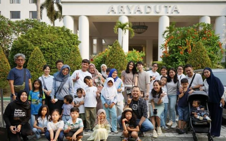ARYADUTA Lippo Village Ajak Keluarga Rayakan Hari Anak Nasional Lewat Family Photo Walk Bersama Kanca Kids dan Boylagi