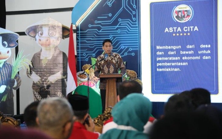 Wamendagri Akhmad Wiyagus saat membuka Lokakarya Desa dan Kelurahan Berprestasi di Pendopo Gedhe, Kabupaten Boyolali, Jawa Tengah, Rabu (14/1/2026).