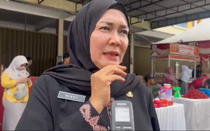 Kepala Dinas Perdagangan dan Perindustrian Kota Tanjungpinang, Riany