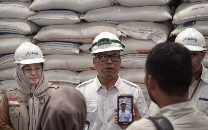 Wakil Gubernur Kepulauan Riau Nyanyang Haris Pratamura memastikan ketersediaan stok pangan, khususnya beras dan minyak goreng merk MinyaKita, dalam kondisi aman