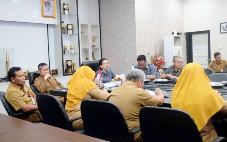 Sekretariat Daerah Pemerintah Kota Tanjungpinang menyelenggarakan Rapat Forum Komunikasi BPJS Kesehatan Tahun 2026 di Ruang Rapat Engku Putri Raja Hamidah, Kantor Wali Kota Tanjungpinang, Selasa (12/05/2026)