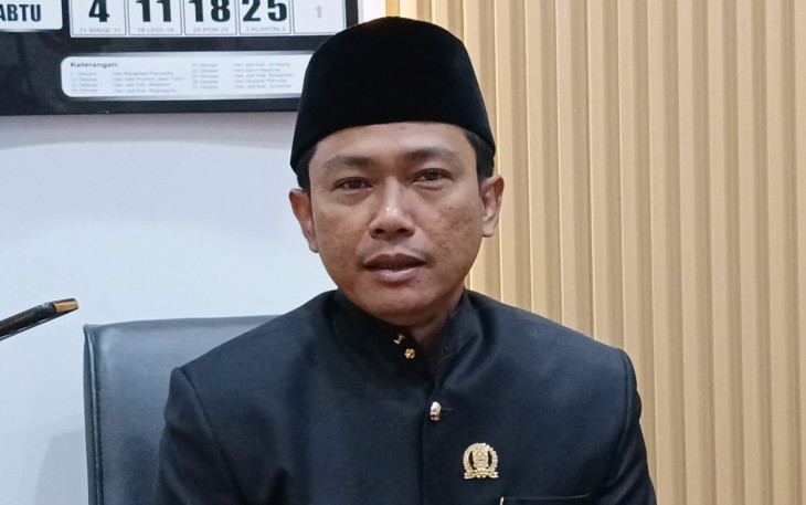  Anggota Fraksi NasDem DPRD  Jawa Timur  Deny Prasetya