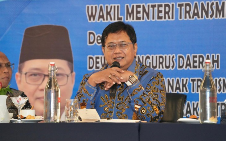 Wakil Menteri Transmigrasi Viva Yoga Mauladi