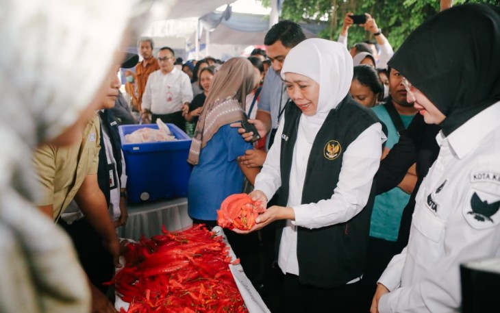 Gubernur Khofifah Gelar Pasar Murah di Kota Kediri