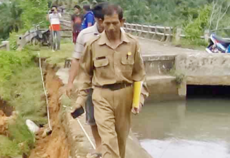Saluran irigasi yang terletak di Desa Seluma Kiri, Kecamatan Seluma Selatan, Kabupaten Seluma.