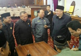 Pengesahan Tiga Raperda