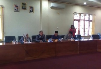 Komisi I DPRD Kota Bengkulu menanggapi laporan dari OPD terkait