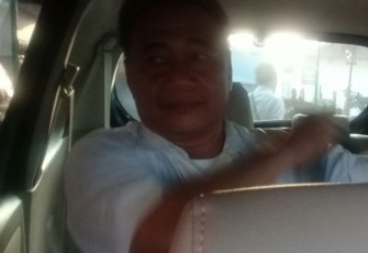 Tersangka mantan Kepala UPTD Pasar Pagar Dewa, Tomas Iwan ditahan oleh Kejari Bengkulu