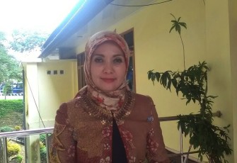 Ketua DPRD Kota Bengkulu Erna Sari Dewi
