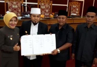 RAPBD 2018 akhirnya disepakati oleh dewan kota menjadi APBD 2018