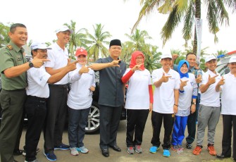 Sail Sabang_Foto bersama Plt. Gubernur Bengkulu Rohidin Mersyah.
