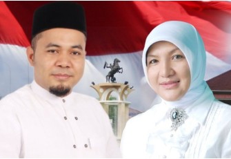 Helmi Hasan dan Pariana Sosialinda 