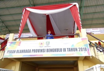 Plt Gubernur Provinsi Bengkulu Rohidin Mersyah membuka Pekan Olah Raga Provinsi (Porprov) Bengkulu ke IX tahun 2018 Selasa (1/5/2018) di Stadion Semarak Bengkulu Sawah Lebar Kota Bengkulu. 