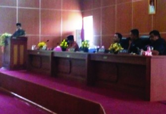Rapat Paripurna DPRD Bengkulu Tengah Pandangan Umum Fraksi-Fraksi  