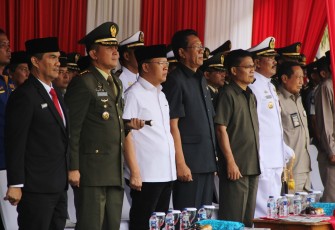 Plt Gubernur Bengkulu Rohidin Mersyah Hadir Dalam Upacara dan Syukuran HUT Bhayangkara ke-72 Tahun 2018, di Lapangan Mapolda dan Gedung Adem Polda Bengkulu