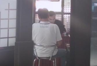 AR saat melapor ke Polda Bengkulu