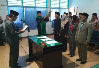 Asisten III Bidang Administrasi Umum M. Husni Melantik Empat Auditor Madya di Inspektorat Kota Bengkulu