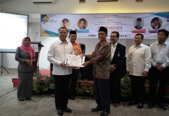 Plt Gubernur Bengkulu Rohidin Mersyah hadir dan menjadi Keynote Speaker sekaligus membuka Seminar Nasional Teknologi Inovasi dan Aplikasi