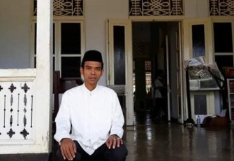 Ustaz Abdul Somad saat mengunjungi Rumah Pengasingan Bung Karno di Bengkulu tahun 2017 lalu