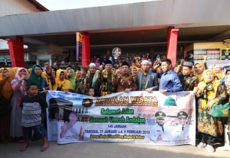 Wawali menghadiri pemberangkatan jemaah umrah