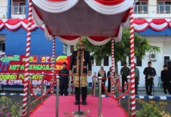 Wali Kota Bengkulu Helmi Hasan  