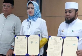 Wali Kota Bengkulu Helmi Hasan dan Wali Kota Tanggerang Selatan Airin Rachmi Diany