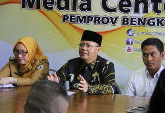 Gubernur Bengkulu saat konferensi pers di Media Center
