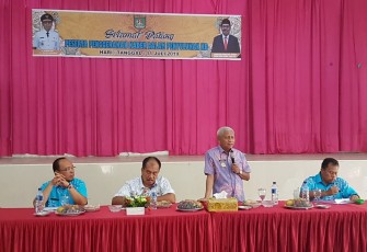 Plt Bupati Asahan Surya saat memberikan sambutan