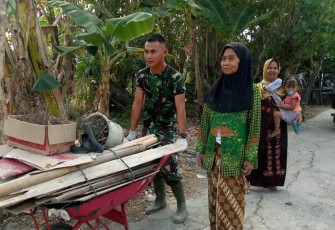 Bantuan Spontanitas Selalu Diberikan Para Satgas TMMD