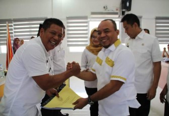Camat Panai Hulu Tak Kebagian Reward
