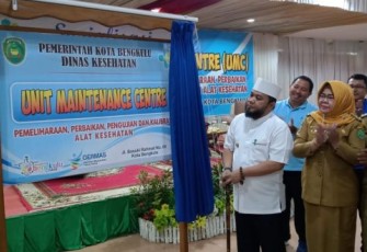 Wali Kota Bengkulu Helmi Hasan 