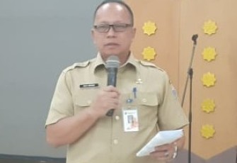 Kepala Suku Dinas Sosial Kota Administrasi Jakarta Utara Aji Antoko saat memberikan sambutan