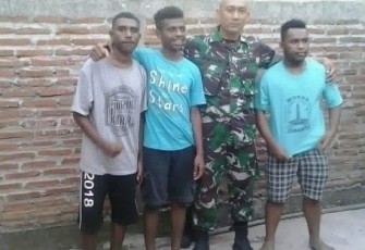 Siswa siswa SMA Kayen asal Papua