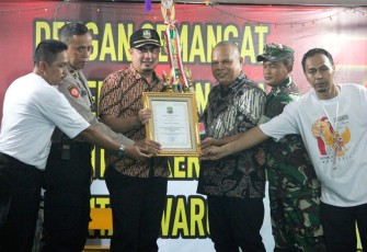 Malam puncak HUT Ke 74 RI di Jatiwaringin
