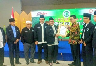 Penyerahan Sertifikat ISO 9001:2015