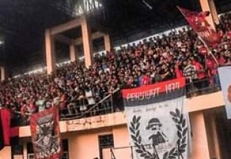 Ribuan Supporter PERSEKAT