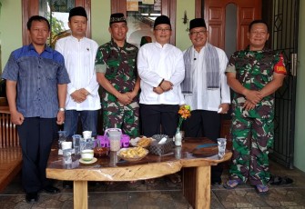 Dandim 0505/Jakarta Timur Sambangi Ketua Umum FBR KH. Lutfi Hakim