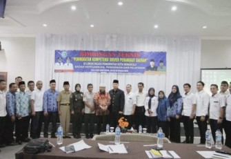 Wali Kota Bengkulu Helmi Hasan Foto Bersama 