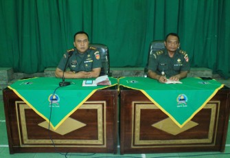 Dandim 0723/Klaten Letkol Kav Minarso saat memberikan arahan