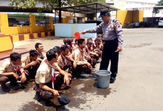 Polsek Gringsing Gembleng Anggota Saka Bhayangkara Baru