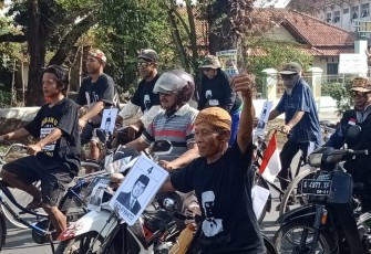 Pendukung Kepala Desa Nomor 4 